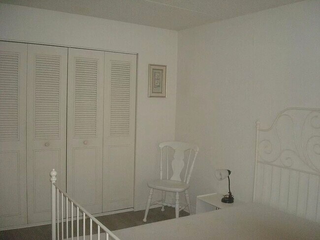 Larger Bedroom - 415 N Halifax Ave