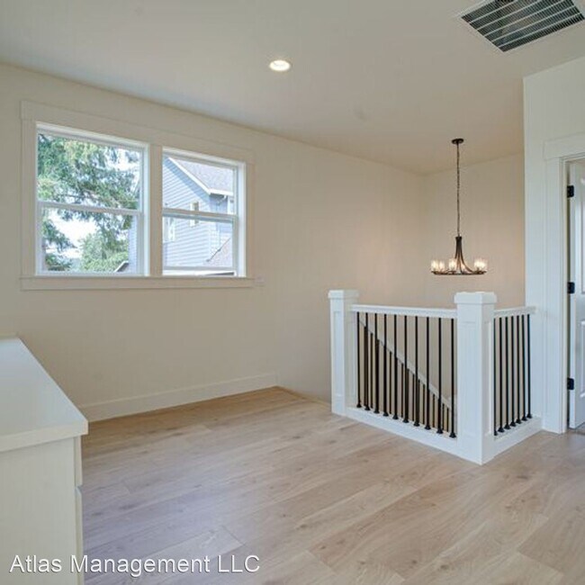 Building Photo - 3 br, 3 bath House - 2819 Inna Ave NW