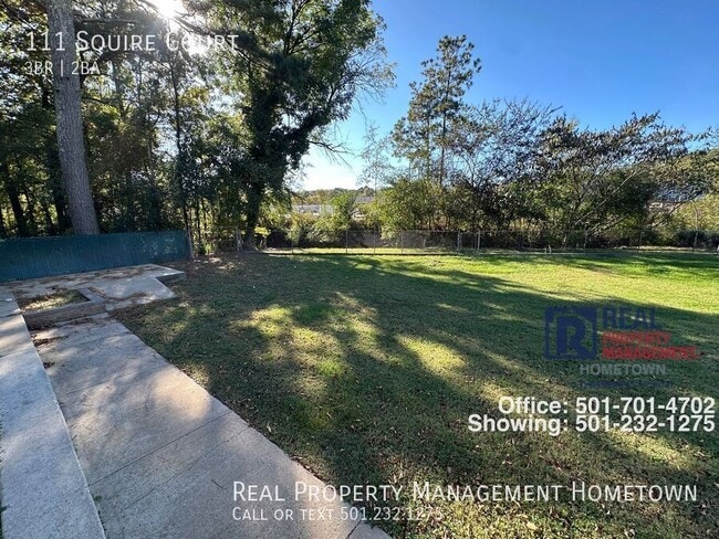 Building Photo - 111 Squire Ct