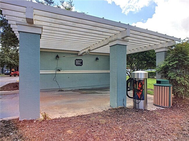 Building Photo - 12824 Madison Pointe Cir