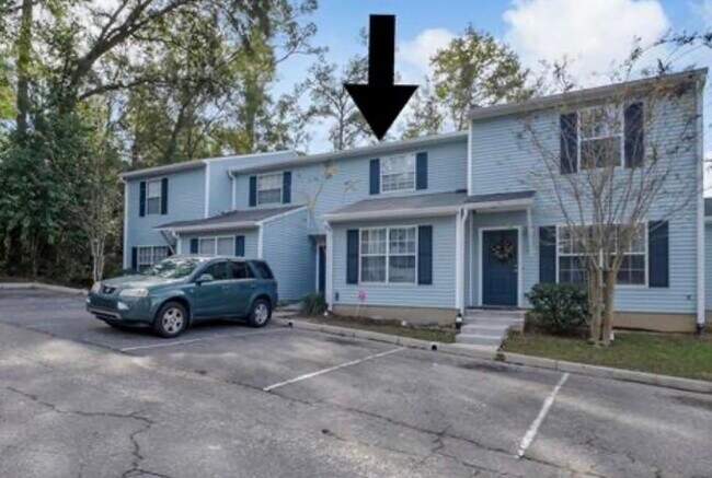 Primary Photo - 2188 Timberwood Cir N