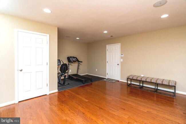 Building Photo - 44122 Turf Field Square