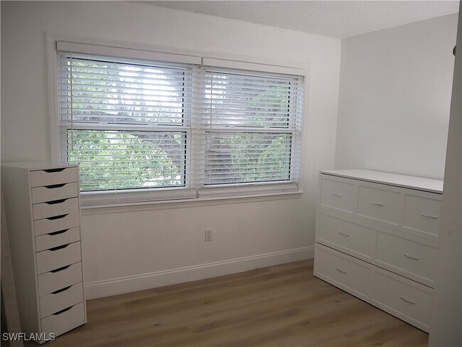Building Photo - 12551 Equestrian Cir