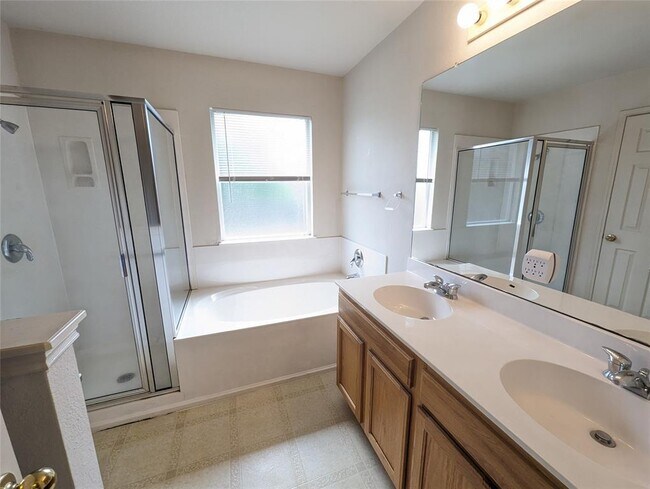 Building Photo - 14508 Spearmint Tea Trail