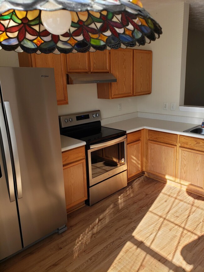 Building Photo - 103 Timber Ridge Dr