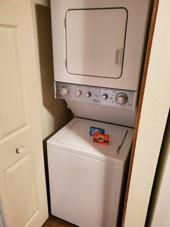 Building Photo - N34W23806 Grace Ave