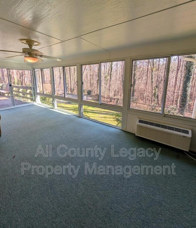 Building Photo - 5357 Hwy 81