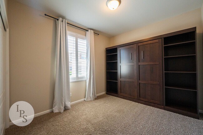 Building Photo - Copper Eastside Home, 2BR/2BA, CUSD, Gated...