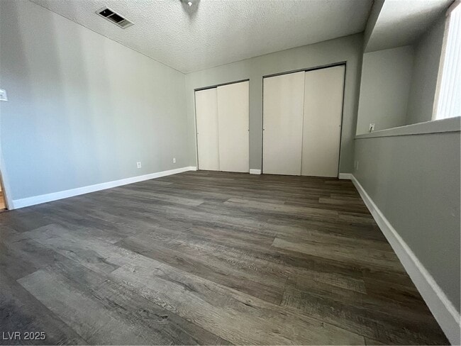 Building Photo - 7408 Alta Dr