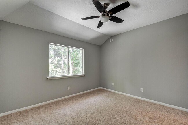 Building Photo - 182 N Millport Cir