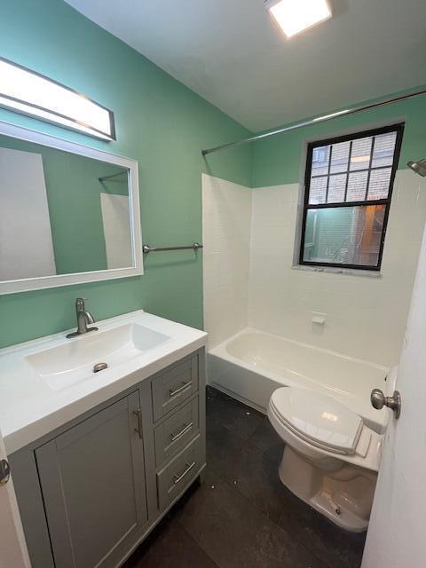 Building Photo - 120 Seward St