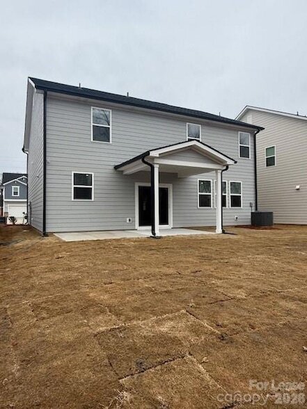 Building Photo - 4014 Cunningham Farm Dr