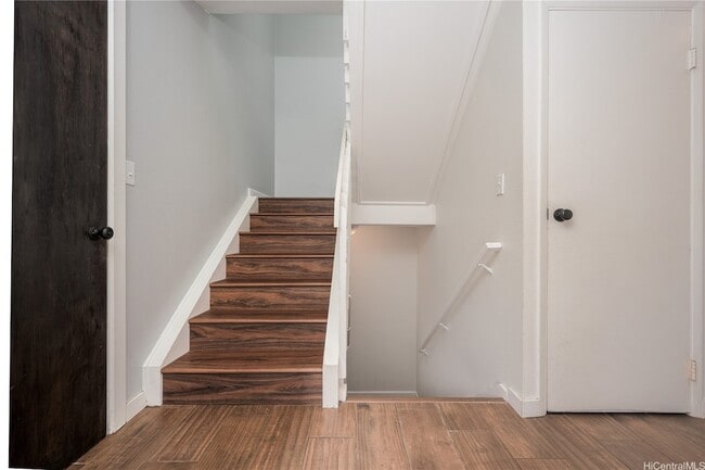 Building Photo - 94-1081 Anania Circle Unit 12