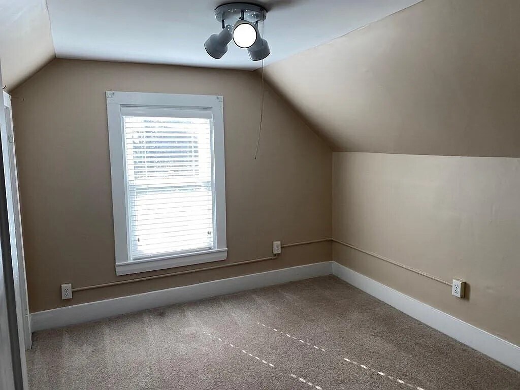 Building Photo - 31 Tremont St