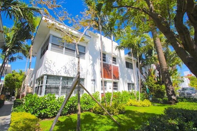 Primary Photo - Tastefully furnished 1bed/1bath in the heart of South Beach!