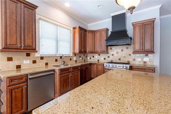 Building Photo - 2360 Manor Creek Ct