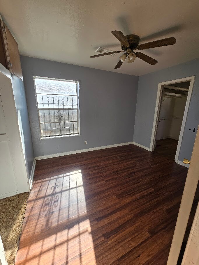 Building Photo - 4118 S Harrison St