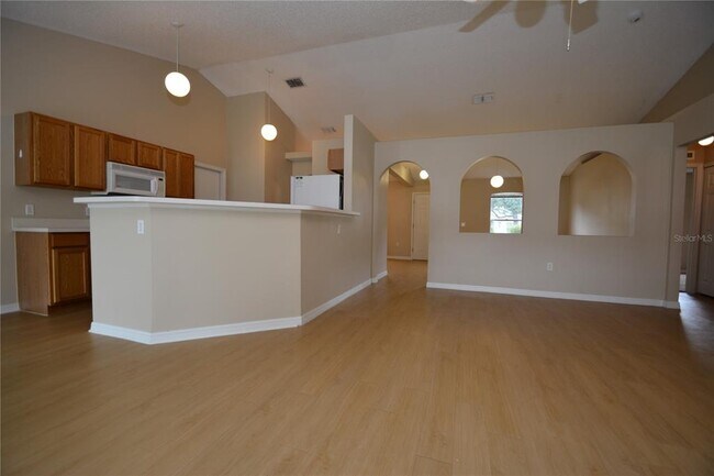 Building Photo - 5 Kathleen Trail