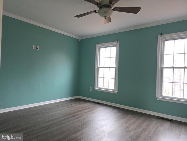 Building Photo - 14100 Oakpointe Dr