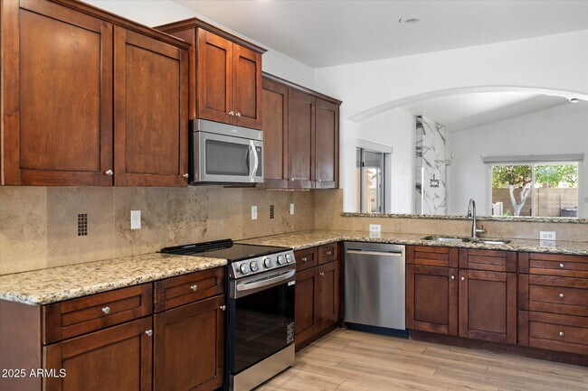 Building Photo - 4607 E Michelle Dr