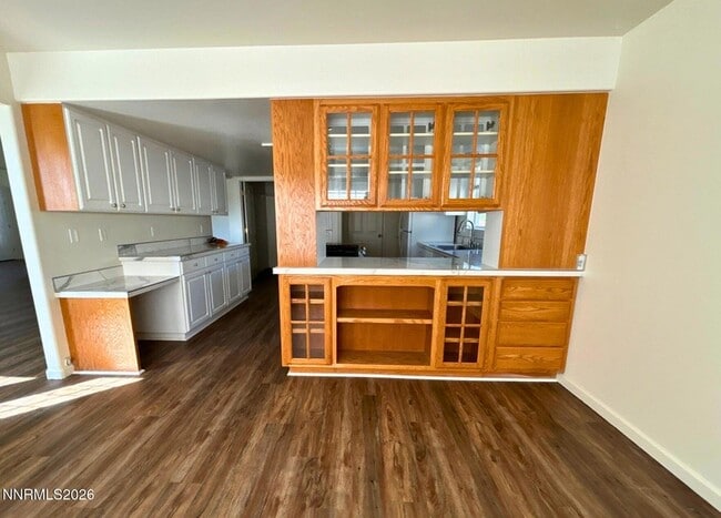 Building Photo - 1227 Green Valley Dr