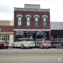 Building Photo - WOW!!!....GORGEOUS LOFT APARTMENT ( TOTAL ...