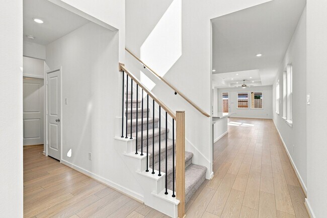 Building Photo - 22126 Rangemore Dr