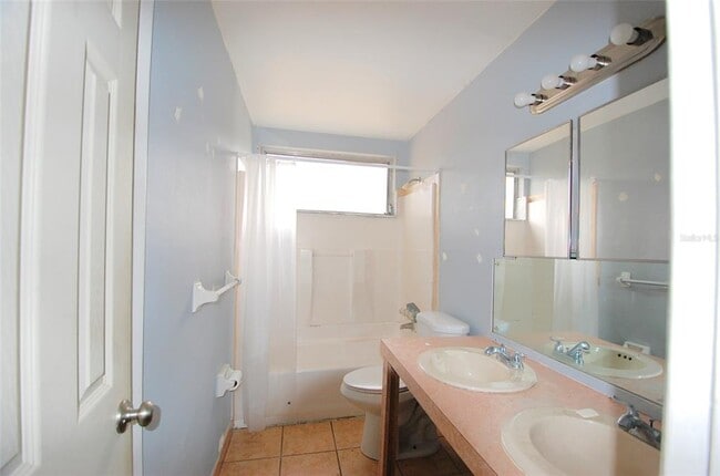 Building Photo - 4317 70th Ave N