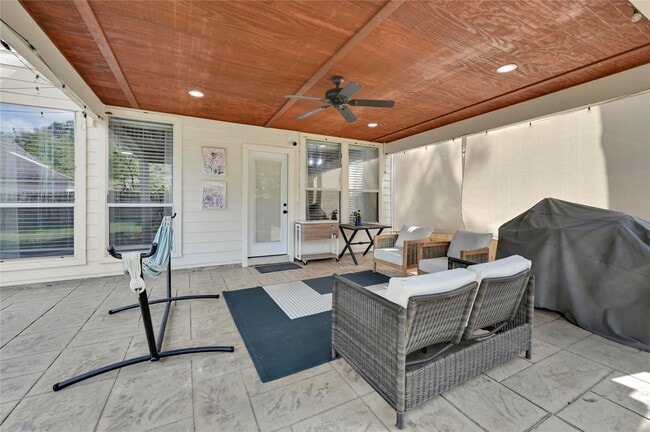 Building Photo - 25515 Buffalo Springs Ct