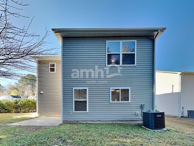 Building Photo - 2544 Quarry Ridge Ln