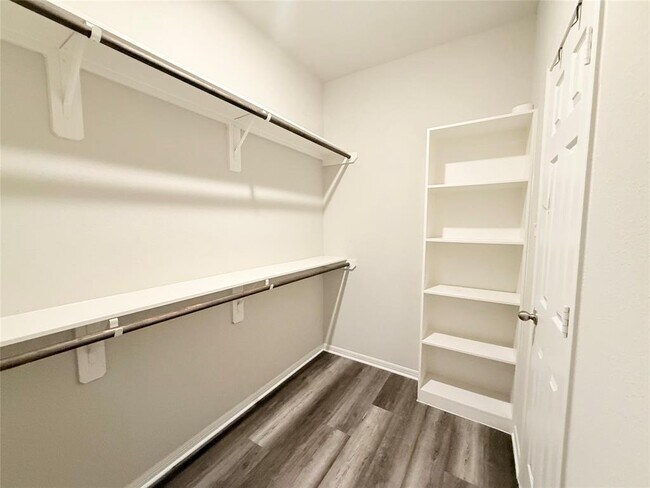 Building Photo - 27233 Crevalle Jack Ln