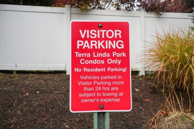 Building Photo - 1938 NW 143rd Ave