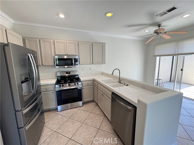 Building Photo - 26 Sagebrush