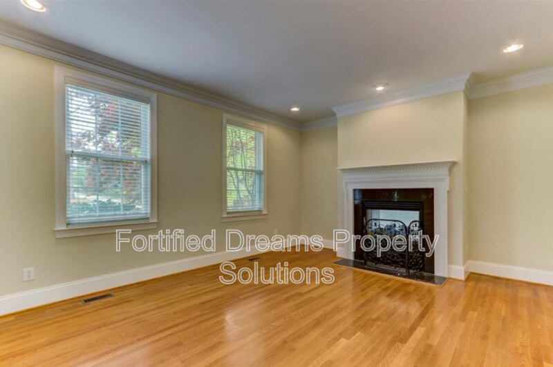 Building Photo - 6421 Ashton Park Dr