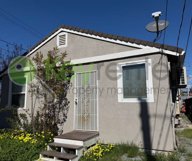 Building Photo - 4403 6th Ave