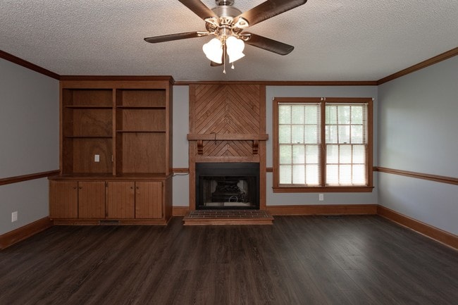 Building Photo - 1205 Opossum Trot Ln