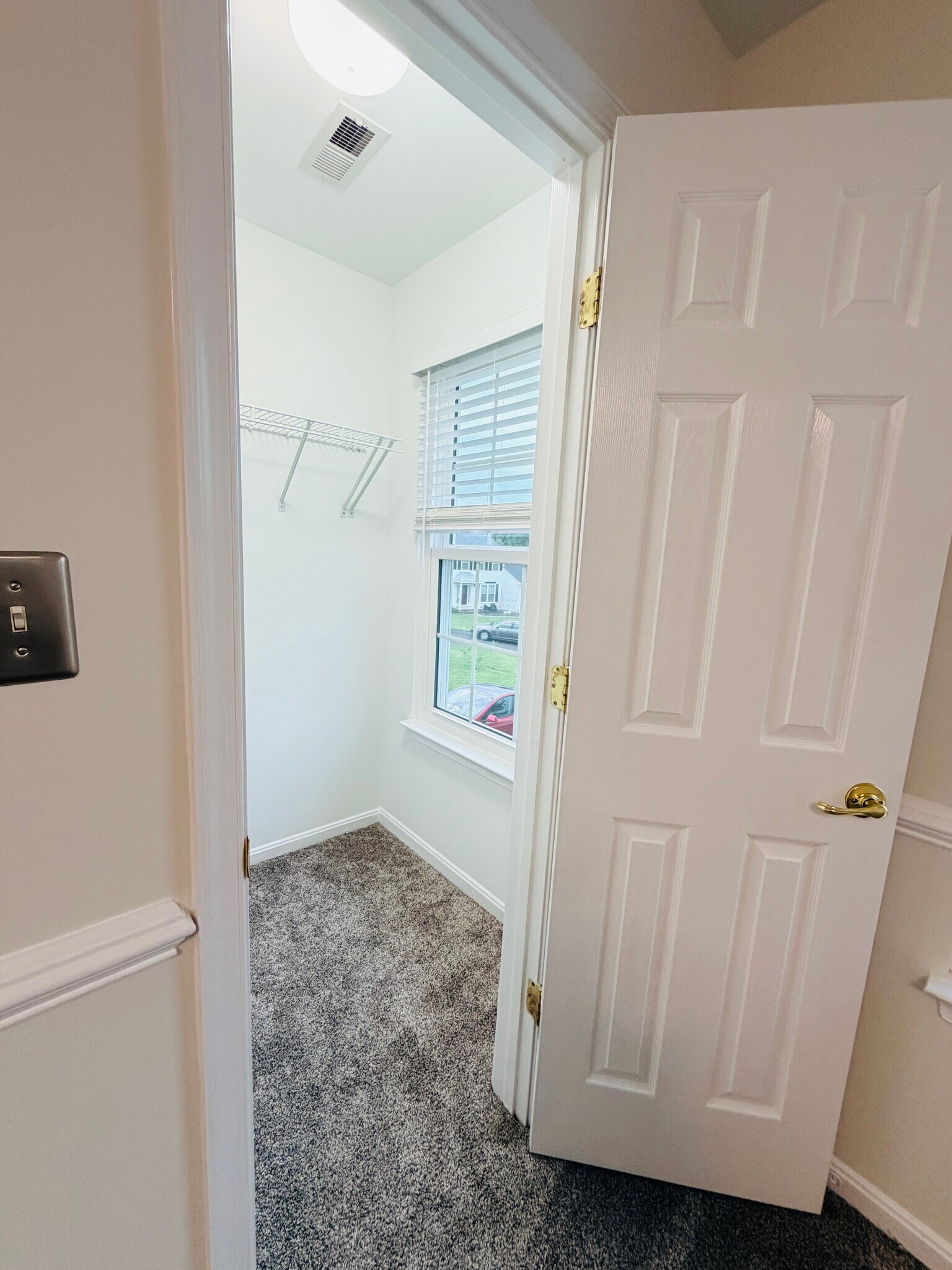 Second Closet for master beedroom - 5943 Roth Ct