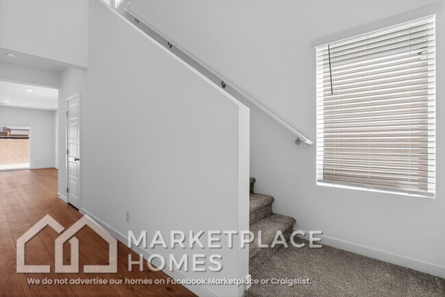 Building Photo - 2650 Marlette Ave