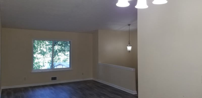 Building Photo - 1510 Country Downs Dr