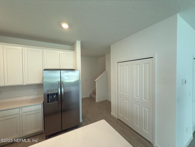 Building Photo - 313 Belfort Ct