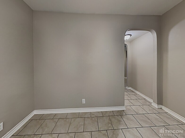 Building Photo - 6022 Red Rose