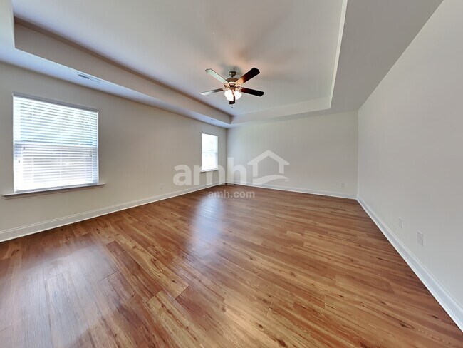 Building Photo - 5306 Dayan Dr