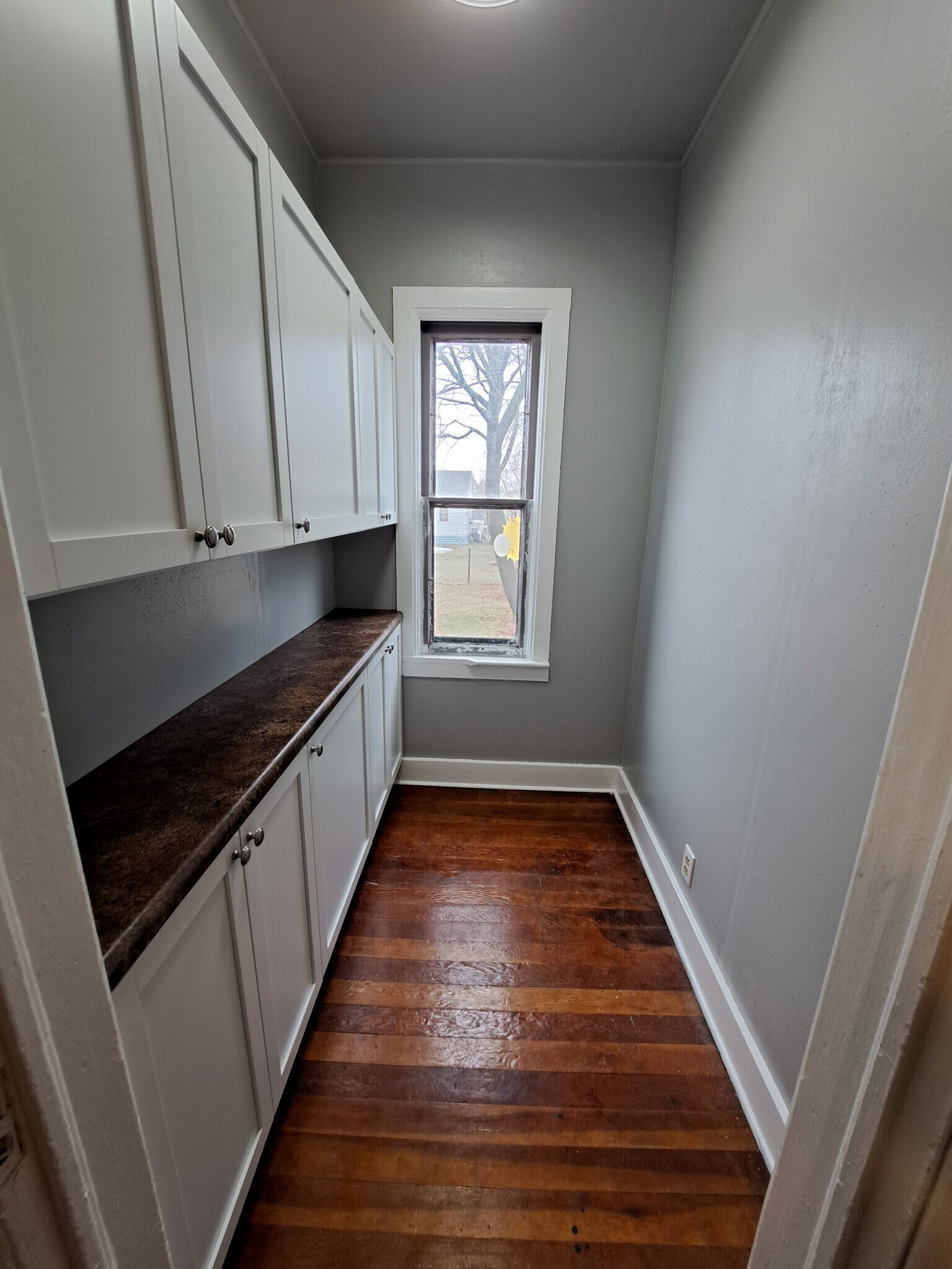 Butler Pantry - 707 State Street