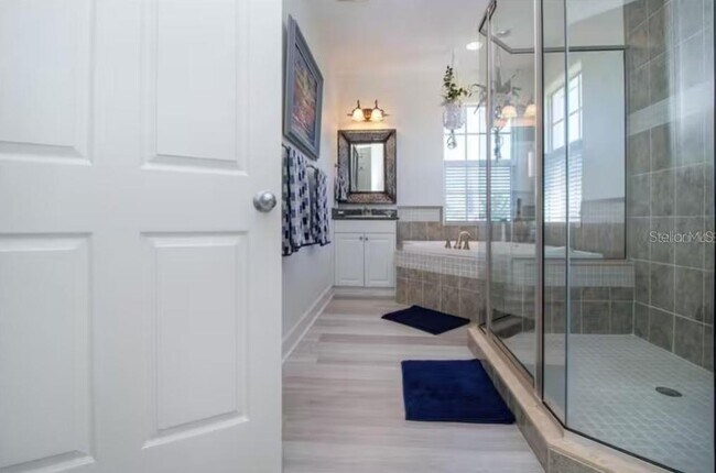 Building Photo - 2319 Avenue C