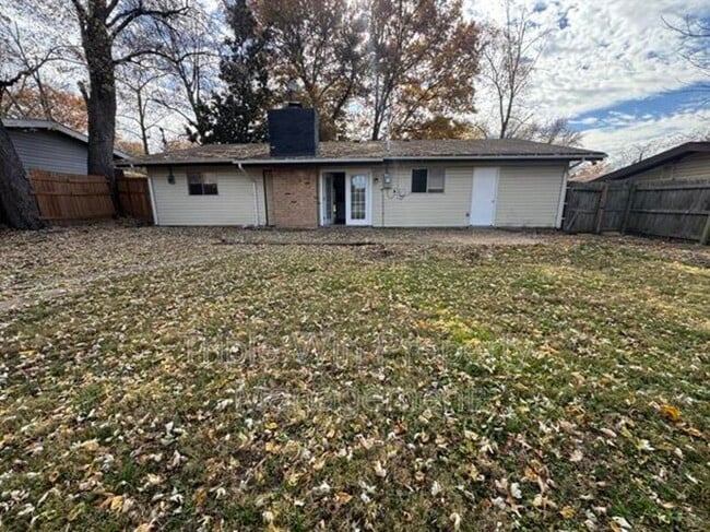 Building Photo - 3165 St Catherine St