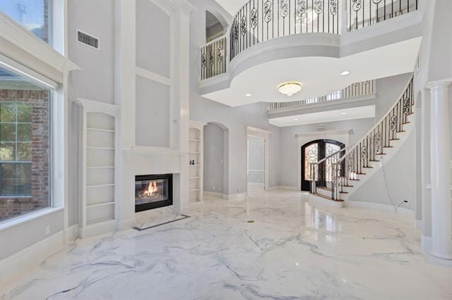 Building Photo - 1004 Drake Dr