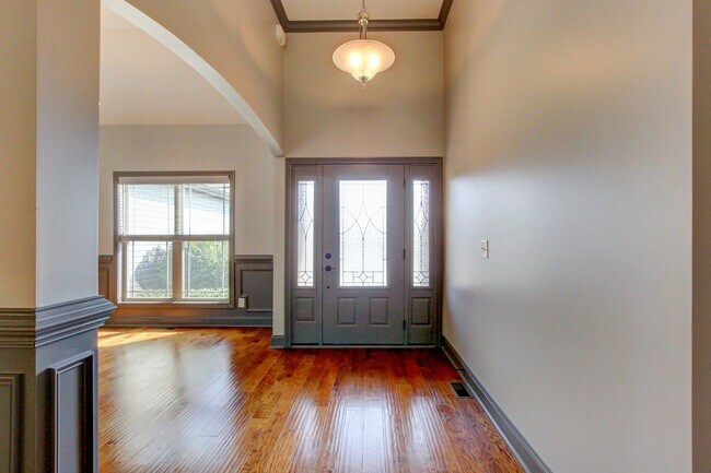 Building Photo - Sango Special.  Exit 11 Special