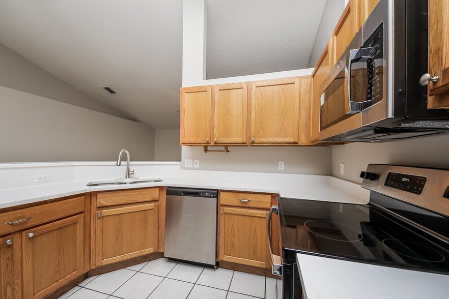 Building Photo - 1416 Muir Cir