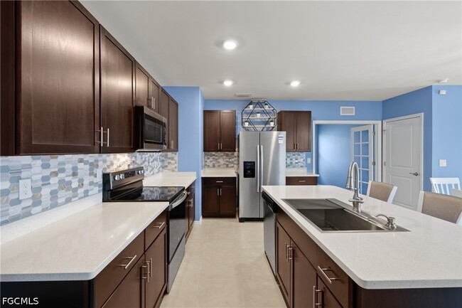 Building Photo - 8720 Swell Brooks Ct