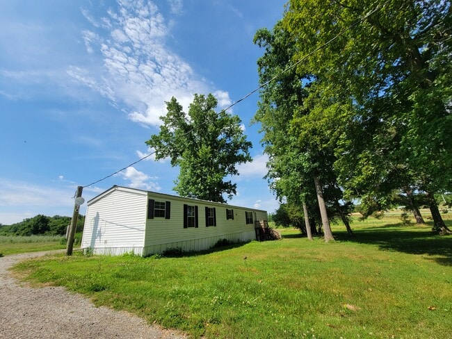 Building Photo - 3114 Dairyland Rd